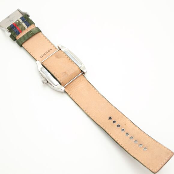 Diesel Mens Army Green Tonneau 44mm Watch Leather Nylon Strap DZ2057 New Battery - Picture 14 of 15